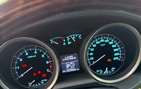 Toyota Land Cruiser 200, 2011 год, 3 510 000 рублей, 4 фотография