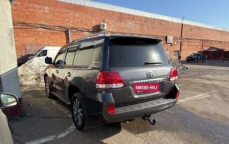 Toyota Land Cruiser 200, 2011 год, 3 510 000 рублей, 2 фотография