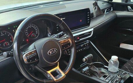 KIA K5, 2021 год, 2 550 000 рублей, 9 фотография