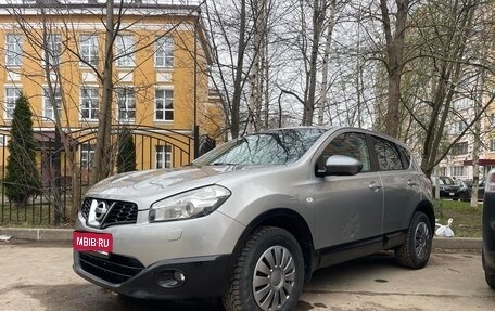 Nissan Qashqai, 2011 год, 950 000 рублей, 1 фотография