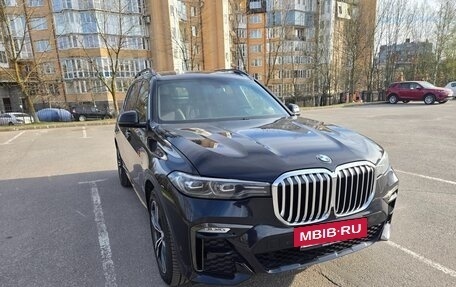 BMW X7, 2020 год, 7 900 000 рублей, 29 фотография