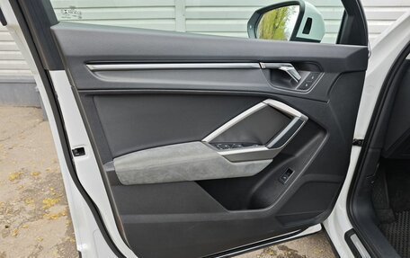 Audi Q3, 2019 год, 3 990 000 рублей, 10 фотография