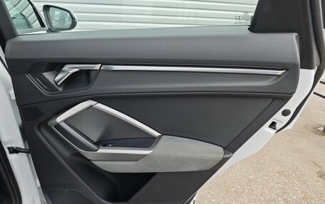 Audi Q3, 2019 год, 3 990 000 рублей, 17 фотография