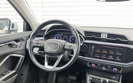 Audi Q3, 2019 год, 3 990 000 рублей, 21 фотография