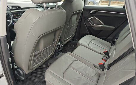 Audi Q3, 2019 год, 3 990 000 рублей, 15 фотография