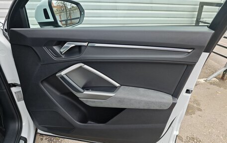 Audi Q3, 2019 год, 3 990 000 рублей, 23 фотография