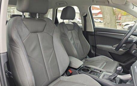 Audi Q3, 2019 год, 3 990 000 рублей, 26 фотография