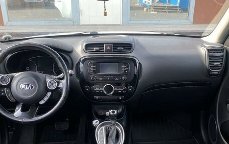 KIA Soul II рестайлинг, 2015 год, 1 365 000 рублей, 8 фотография