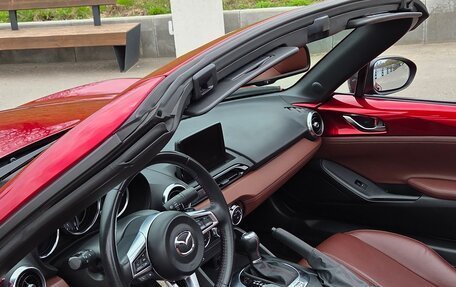 Mazda MX-5, 2019 год, 3 700 000 рублей, 8 фотография