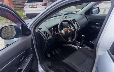 Mitsubishi ASX I рестайлинг, 2010 год, 800 000 рублей, 11 фотография