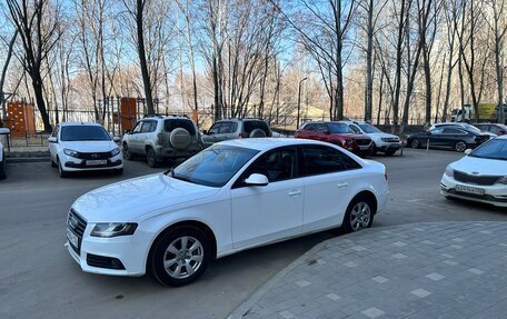 Audi A4, 2011 год, 975 000 рублей, 2 фотография