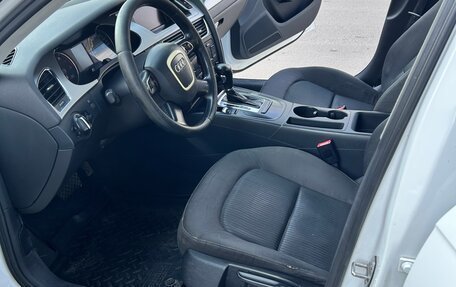 Audi A4, 2011 год, 975 000 рублей, 6 фотография