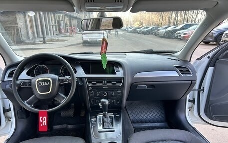 Audi A4, 2011 год, 975 000 рублей, 8 фотография