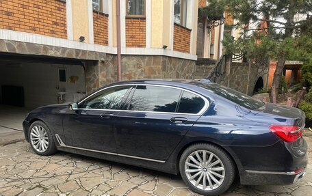 BMW 7 серия, 2015 год, 4 500 000 рублей, 3 фотография