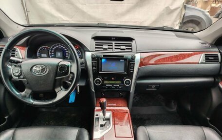 Toyota Camry, 2013 год, 1 600 000 рублей, 9 фотография