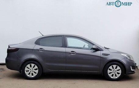 KIA Rio III рестайлинг, 2013 год, 900 000 рублей, 4 фотография