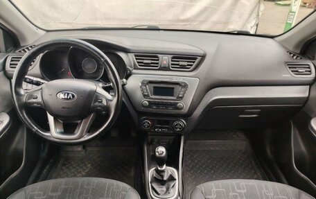 KIA Rio III рестайлинг, 2013 год, 900 000 рублей, 9 фотография
