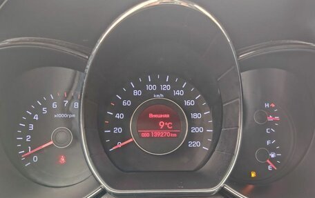 KIA Rio III рестайлинг, 2013 год, 900 000 рублей, 14 фотография