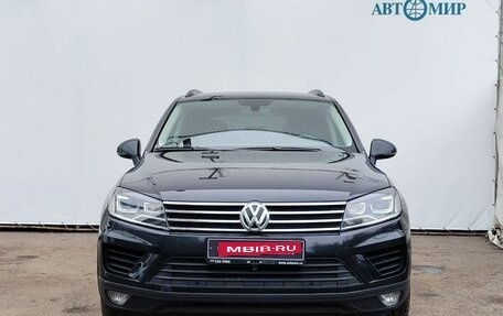 Volkswagen Touareg III, 2017 год, 3 100 000 рублей, 2 фотография