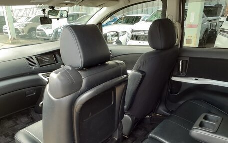 Toyota ISis I, 2012 год, 1 420 000 рублей, 27 фотография