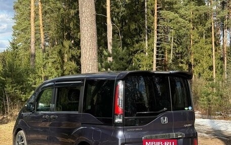 Honda Stepwgn IV, 2017 год, 2 150 000 рублей, 6 фотография