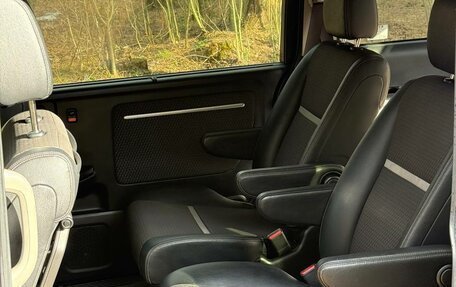 Honda Stepwgn IV, 2017 год, 2 150 000 рублей, 12 фотография