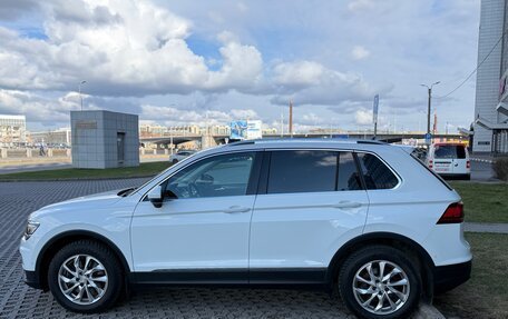 Volkswagen Tiguan II, 2018 год, 2 690 000 рублей, 6 фотография