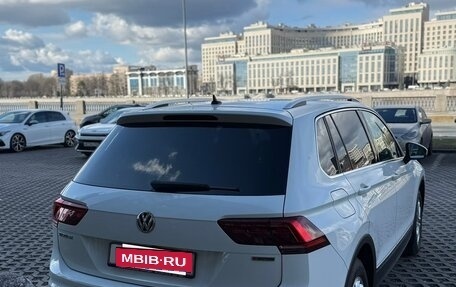 Volkswagen Tiguan II, 2018 год, 2 690 000 рублей, 4 фотография