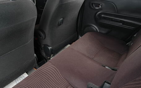 Toyota Aqua I, 2017 год, 1 339 000 рублей, 10 фотография