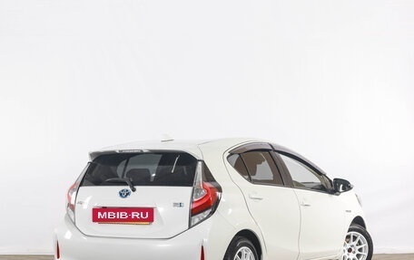 Toyota Aqua I, 2017 год, 1 339 000 рублей, 7 фотография