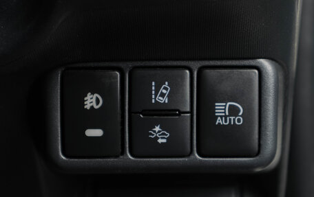 Toyota Aqua I, 2017 год, 1 339 000 рублей, 20 фотография