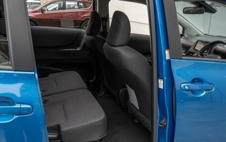 Toyota Sienta II, 2019 год, 1 440 000 рублей, 13 фотография