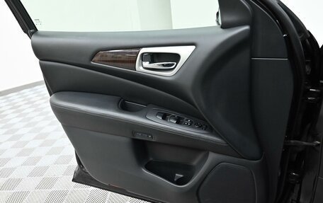 Nissan Pathfinder, 2015 год, 1 595 000 рублей, 6 фотография