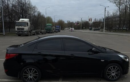 Hyundai Solaris II рестайлинг, 2014 год, 800 000 рублей, 6 фотография