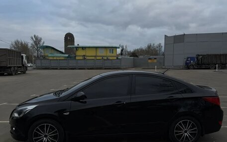 Hyundai Solaris II рестайлинг, 2014 год, 800 000 рублей, 4 фотография