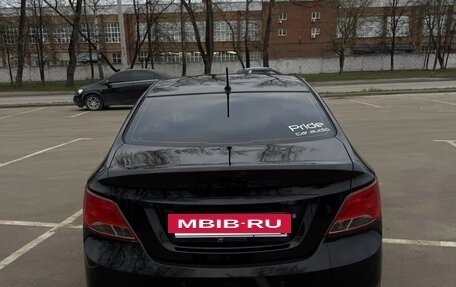 Hyundai Solaris II рестайлинг, 2014 год, 800 000 рублей, 2 фотография