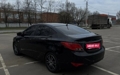 Hyundai Solaris II рестайлинг, 2014 год, 800 000 рублей, 9 фотография