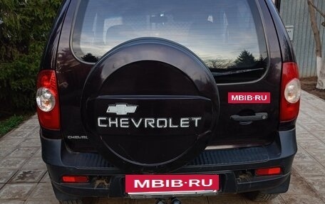 Chevrolet Niva I рестайлинг, 2010 год, 470 000 рублей, 2 фотография