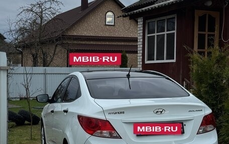 Hyundai Solaris II рестайлинг, 2014 год, 890 000 рублей, 4 фотография