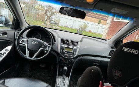 Hyundai Solaris II рестайлинг, 2014 год, 890 000 рублей, 10 фотография