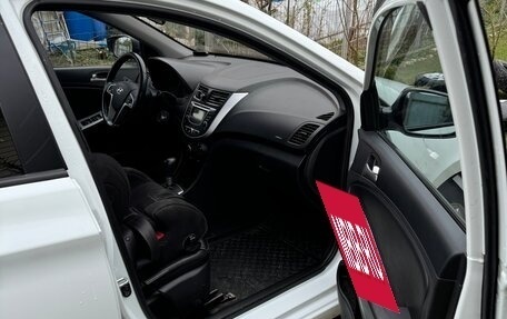 Hyundai Solaris II рестайлинг, 2014 год, 890 000 рублей, 7 фотография