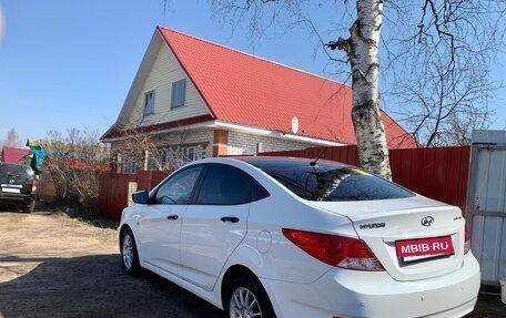 Hyundai Solaris II рестайлинг, 2014 год, 890 000 рублей, 13 фотография