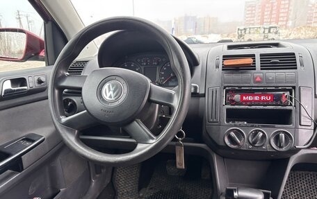 Volkswagen Polo IV рестайлинг, 2006 год, 490 000 рублей, 13 фотография