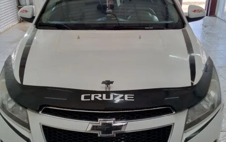 Chevrolet Cruze II, 2010 год, 660 000 рублей, 1 фотография