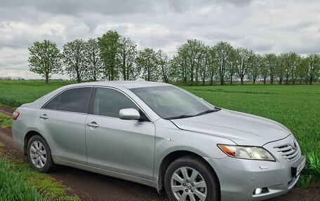 Toyota Camry, 2006 год, 899 000 рублей, 2 фотография