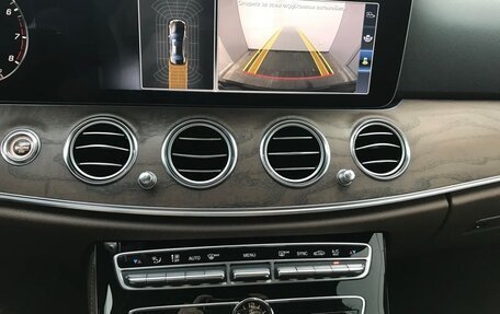 Mercedes-Benz E-Класс, 2017 год, 3 399 000 рублей, 7 фотография