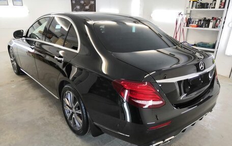 Mercedes-Benz E-Класс, 2017 год, 3 399 000 рублей, 2 фотография