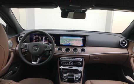 Mercedes-Benz E-Класс, 2017 год, 3 399 000 рублей, 9 фотография