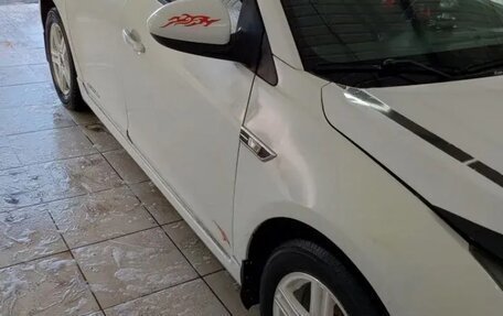 Chevrolet Cruze II, 2010 год, 660 000 рублей, 3 фотография