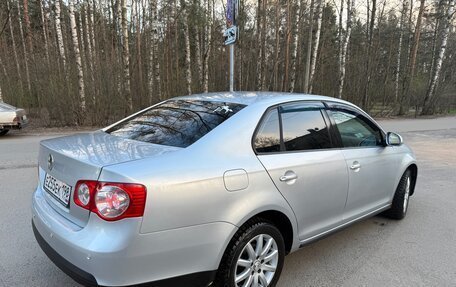 Volkswagen Jetta VI, 2008 год, 700 000 рублей, 3 фотография